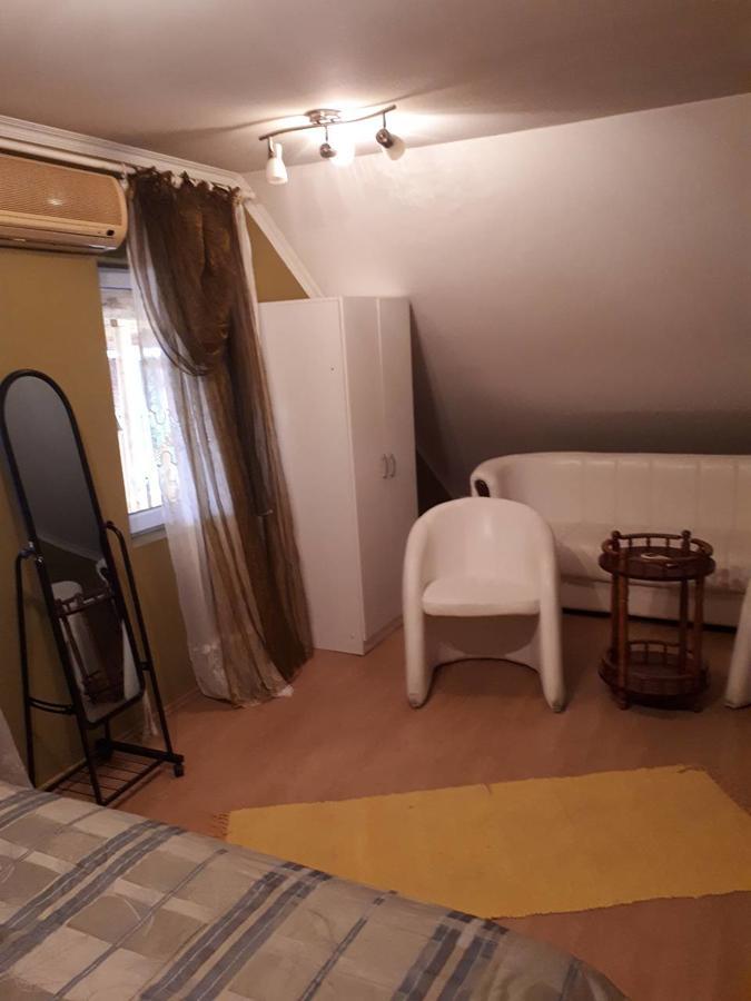 B&B Beli Andjeo Sremska Mitrovica Exterior foto